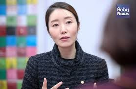 강선우 국회의원 프로필 총정리|나이·고향·학력·남편·가족·정치경력·갑질 의혹·공천헌금 재판