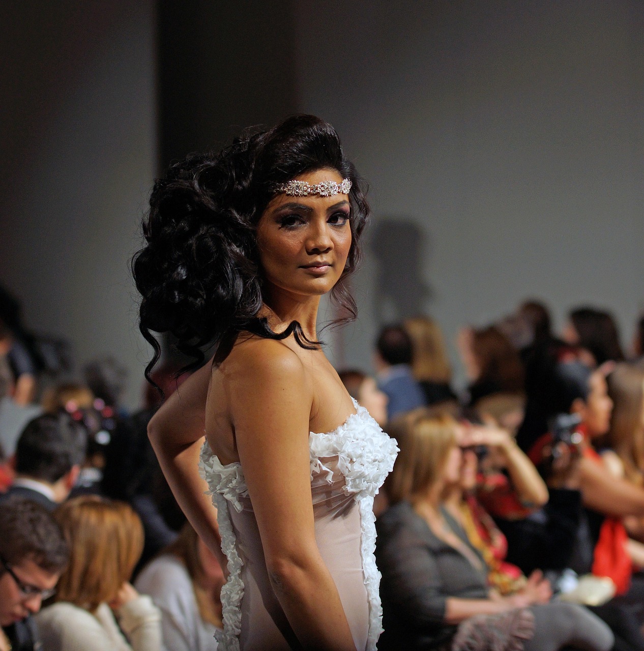 해외 쥬얼리 셀럽 착용 스타일 관련 사진