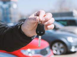 차량 인도 사진 2