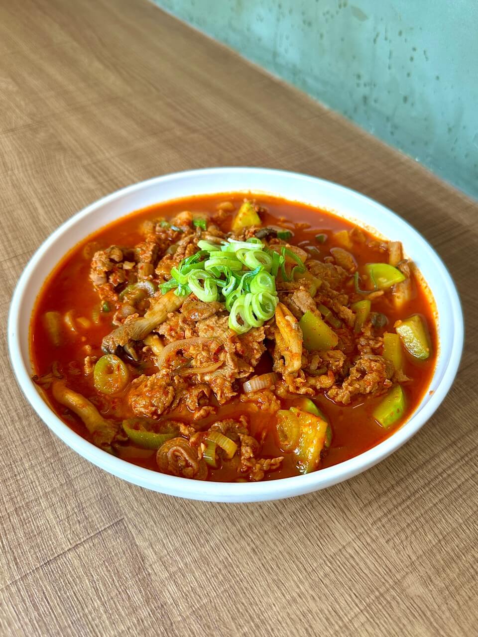오늘N 2539회 오늘은 국수 먹는 날 찾았다 꿀맛 조합! 전복 비빔국수 서울 마포구 서교동 맛집 잡을손
