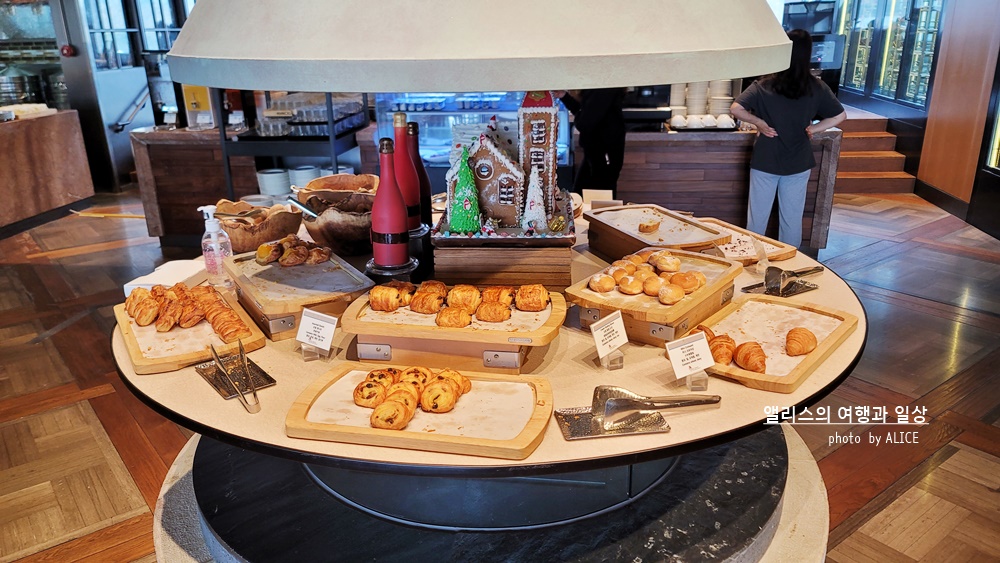 2021년 호텔 결산 QnA (제일 좋은, 가성비 좋은, 특색있는 호텔 등등등) ... 여행블로거 & 크리에이터 앨리스