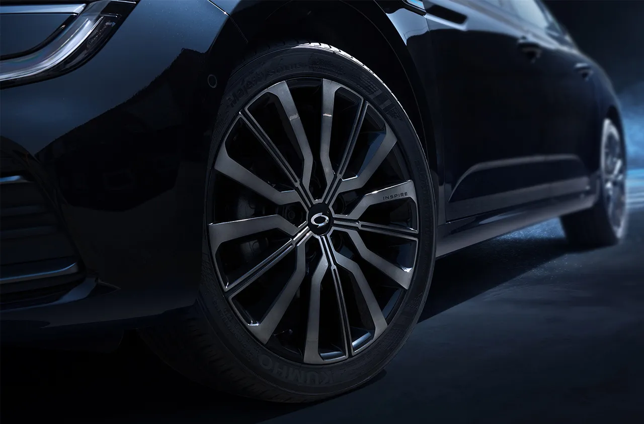 르노 SM6 이미지