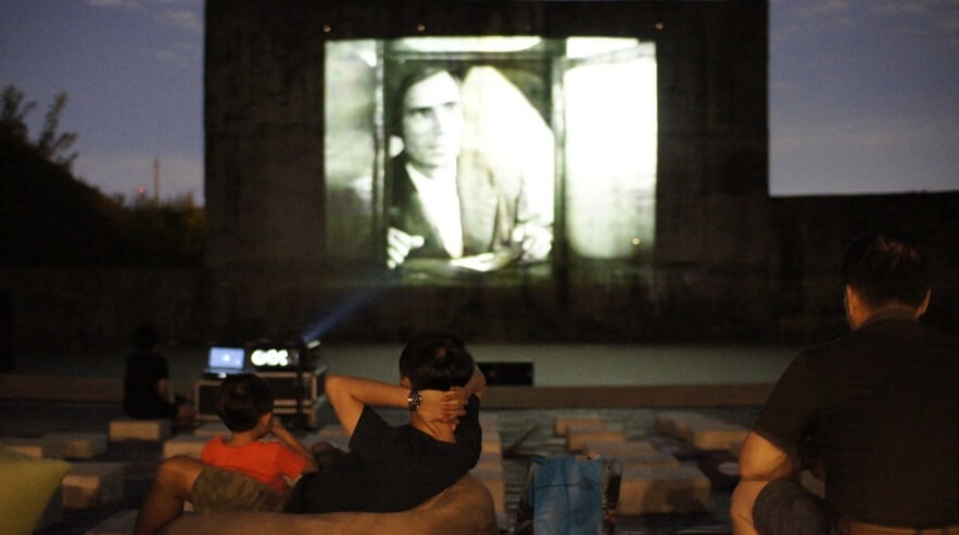 탱크박스 산속 영화관 사진