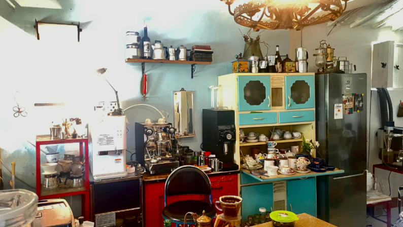 전주 서학동 예술마을.이적요 화백이 운영하는 이 아뜨리에