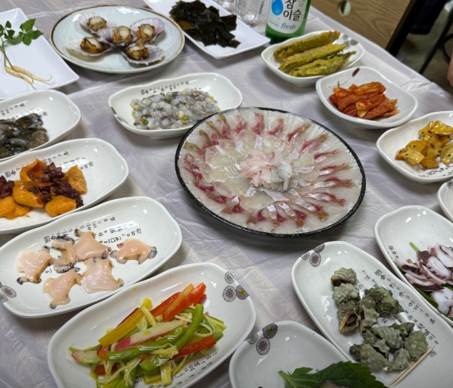 거제도-이수도-1박3식-민박집-학섬식당펜션