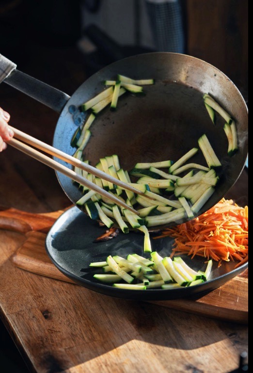 봄동 비빔밥 볶음