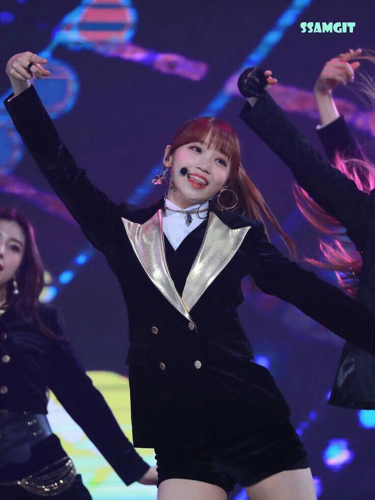 김채원 사진 모음 김채원 사진 모음