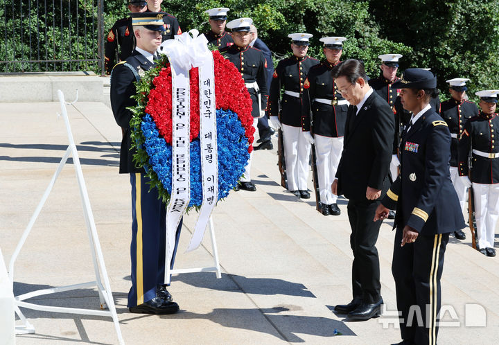 이재명 대통령 알링턴 국립묘지 참배