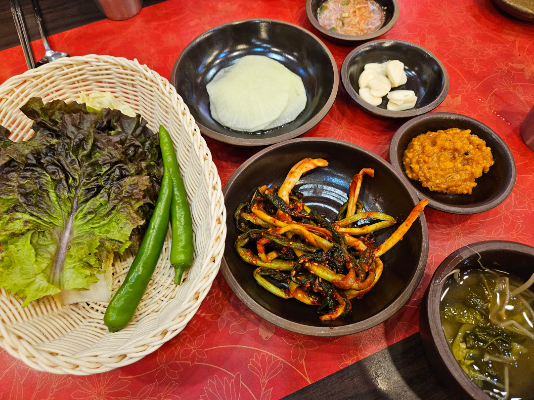 항아리 보쌈 밑반찬