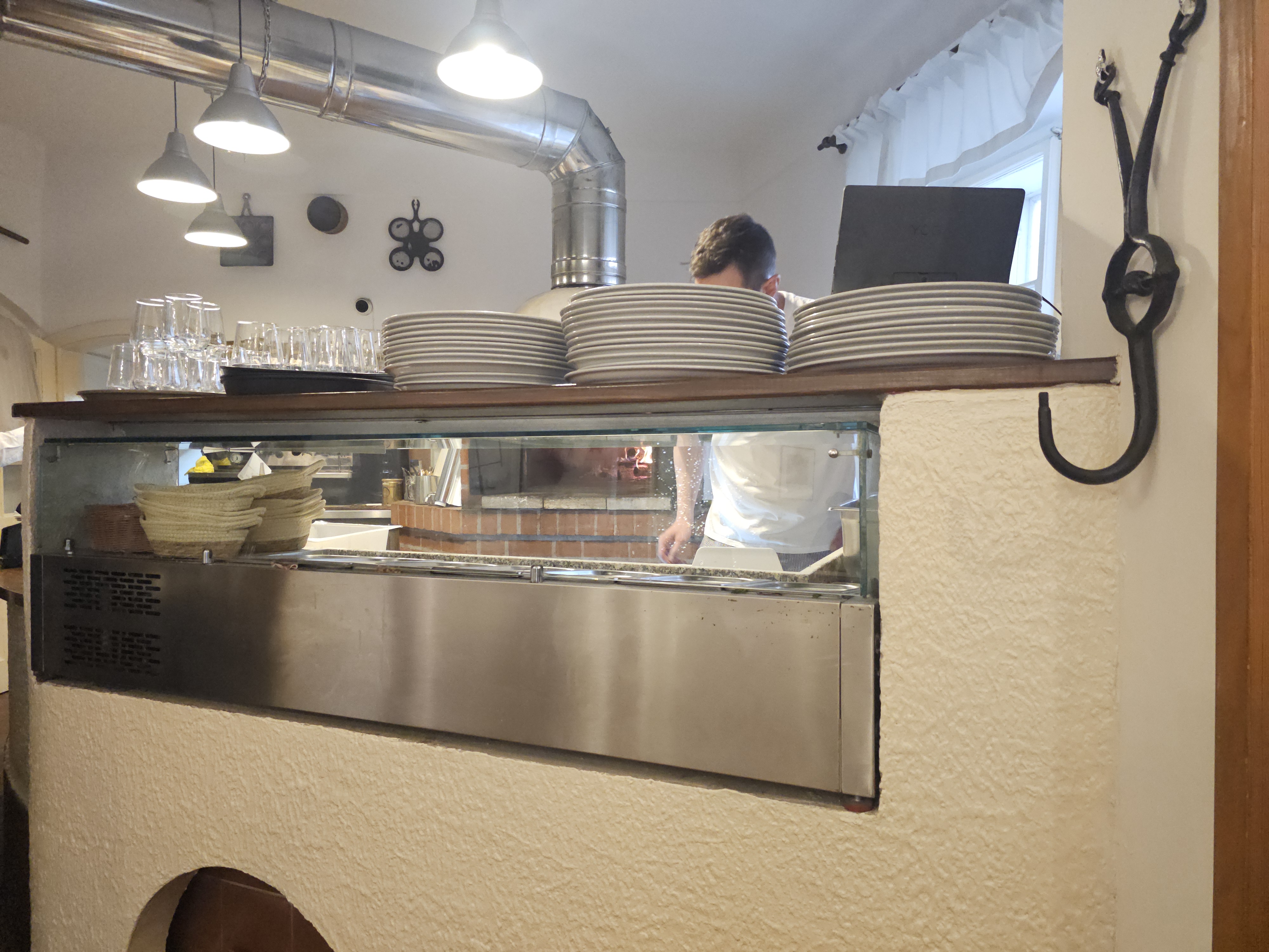 피제리안 라트란 실내