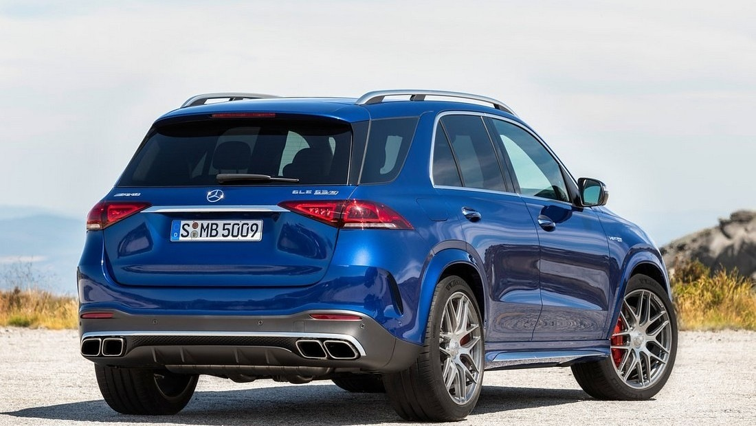 벤츠 GLE 53 AMG, BMW X5 M