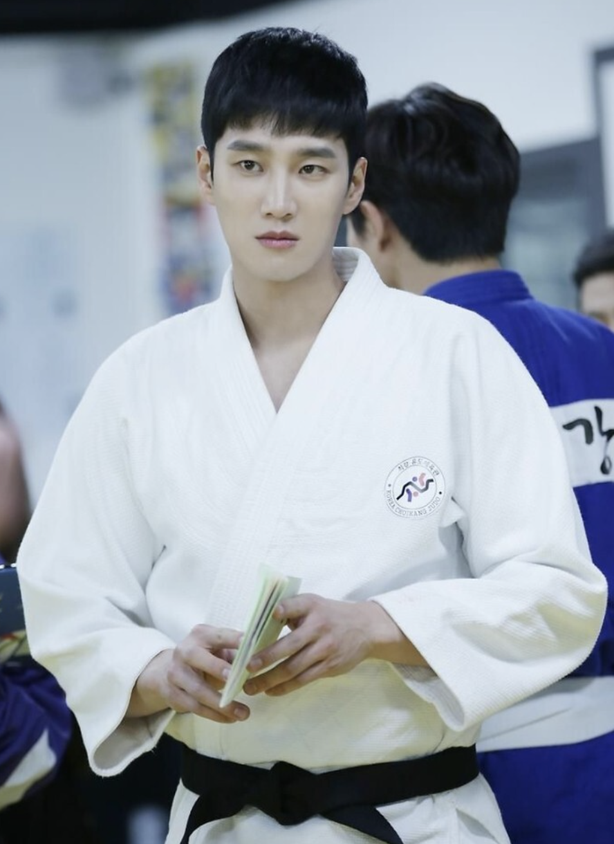 안보현20