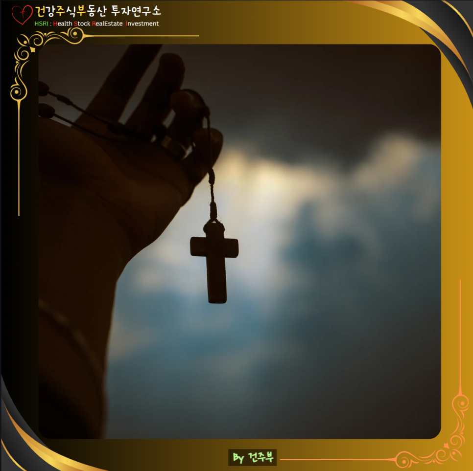 히브리서 7장 묵상 : 멜기세덱과 같은 예수님, 완전한 대제사장 되신 이유

(글 그림 : 건주부, 그림 출처 : Canva)