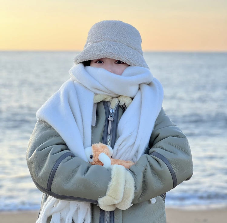 배우 김유정 사복 패션
