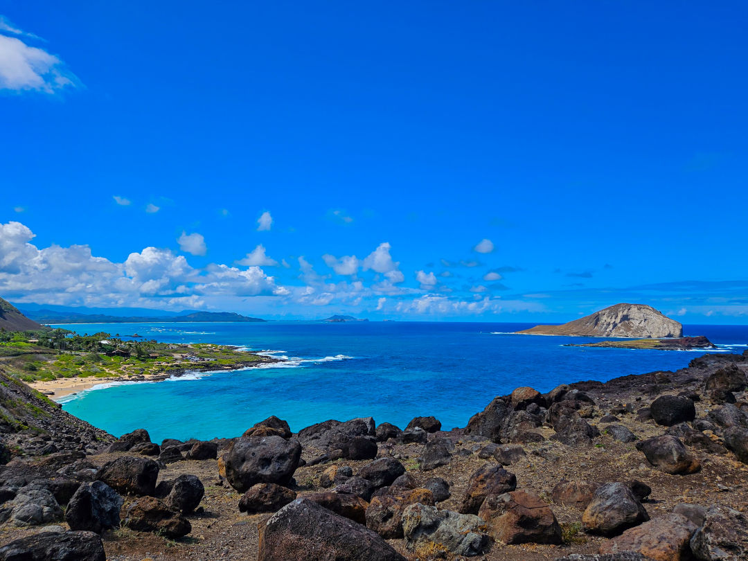 하와이 마카푸우 전망대 짙은 바다