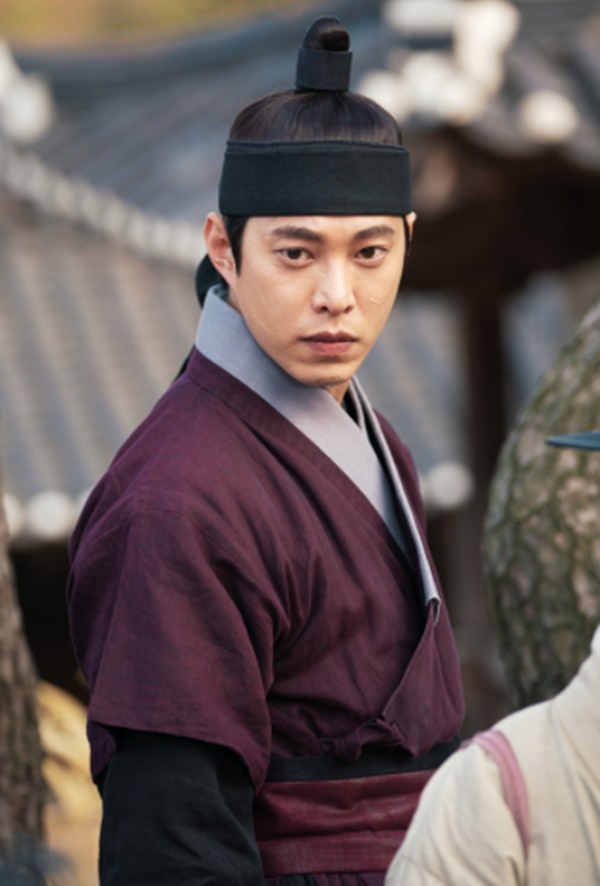 홍천기 등장인물