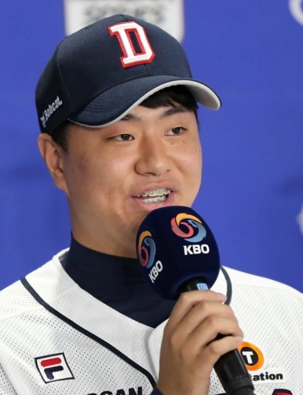 이영하 야구선수 나이 연봉 경력 프로필 