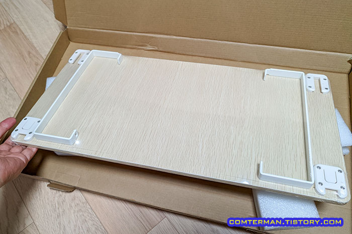 이메이션 MST-01WD 모니터 받침대 포장 상태