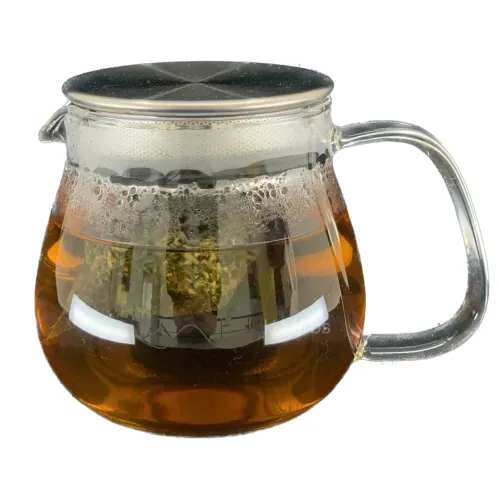 잘 우려 낸 페퍼민트 차