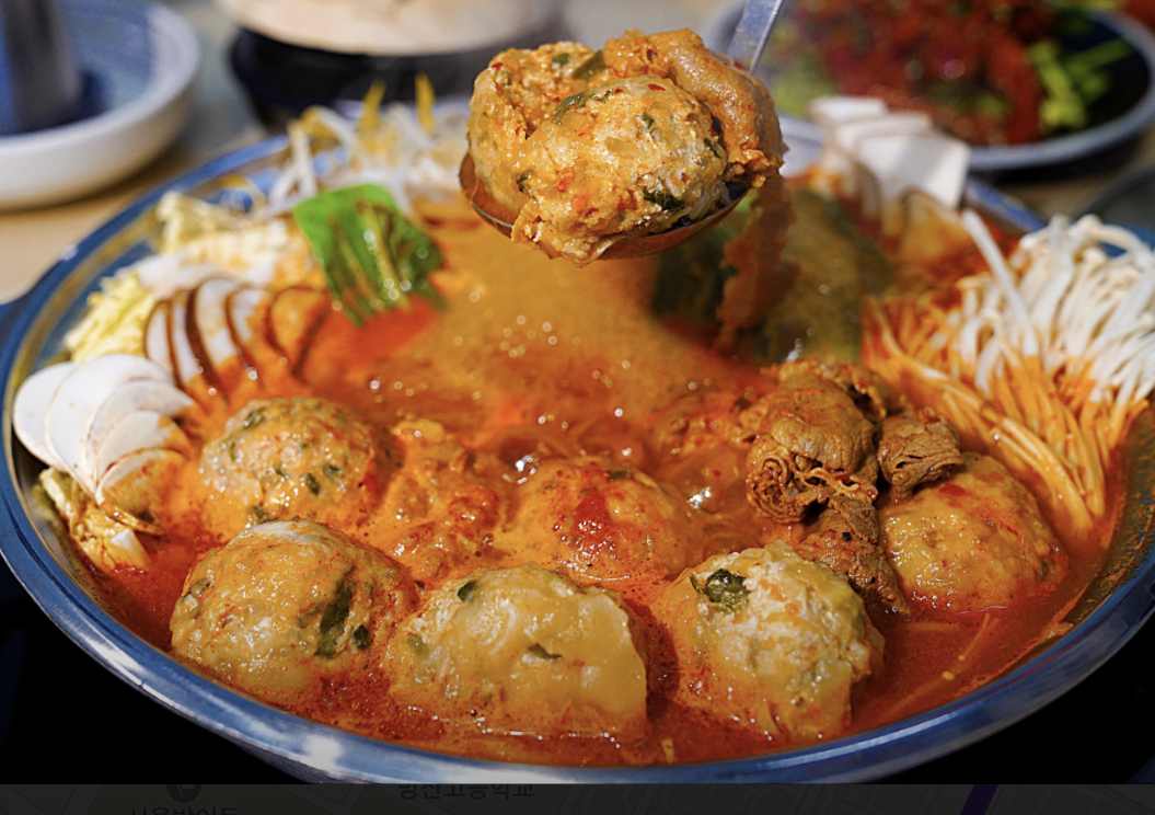 송파 굴림만두전골 맛집 &amp;#124; 2TV생생정보 장사의 신 방이굴림만두떼굴 방이본점