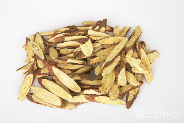 제천시 일원에서 자생 또는 재배하는 약초