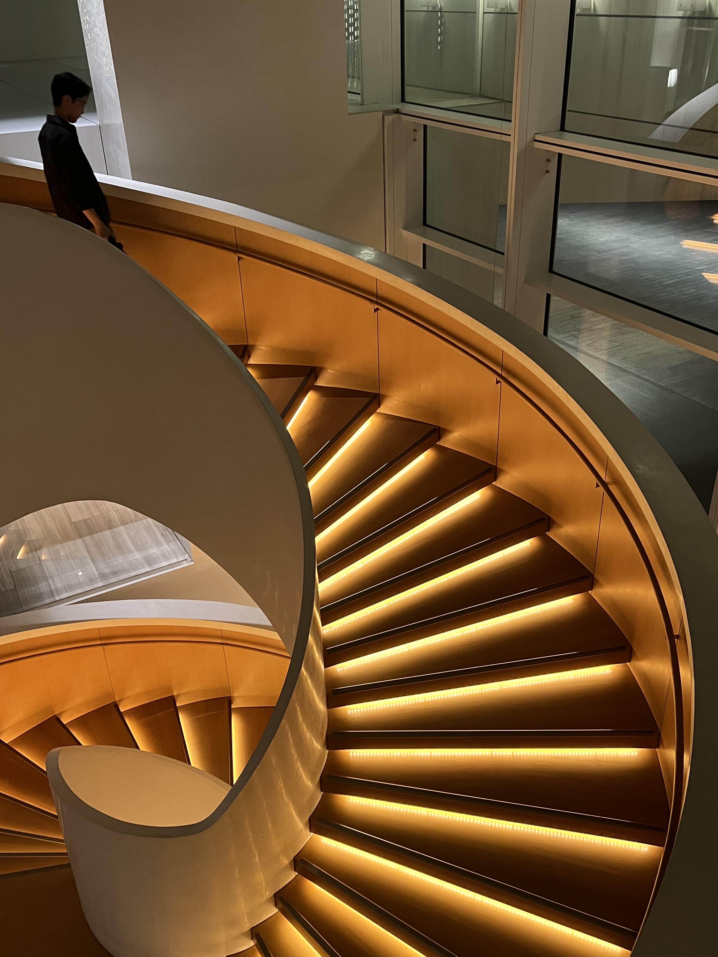 강릉-씨마크호텔-로비