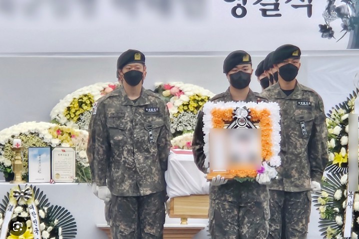 중대장 미필적 고의