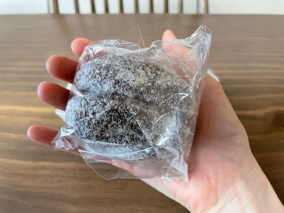 자매제과-래밍턴-다쿠아즈-낱개-포장된-모습