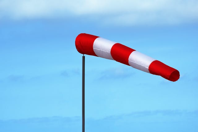 날씨 예보 풍향 측정기