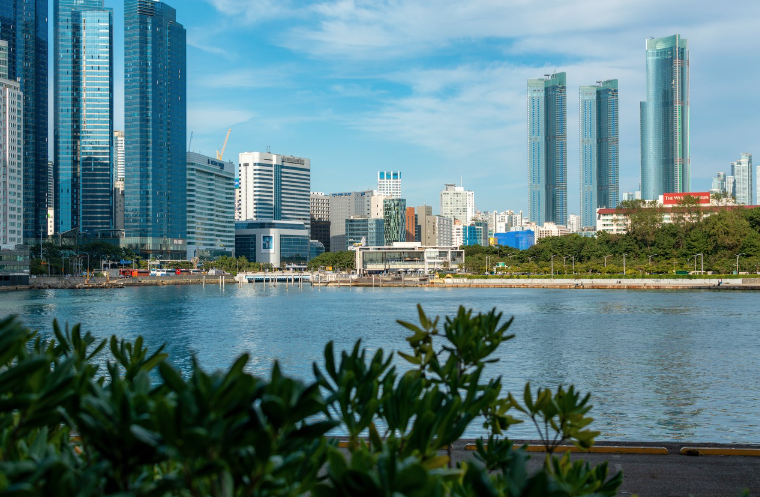 부산 근교 여행: 기장과 송정 해변
