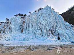 겨울 여행 국내 BEST 5 - 청송 얼음골