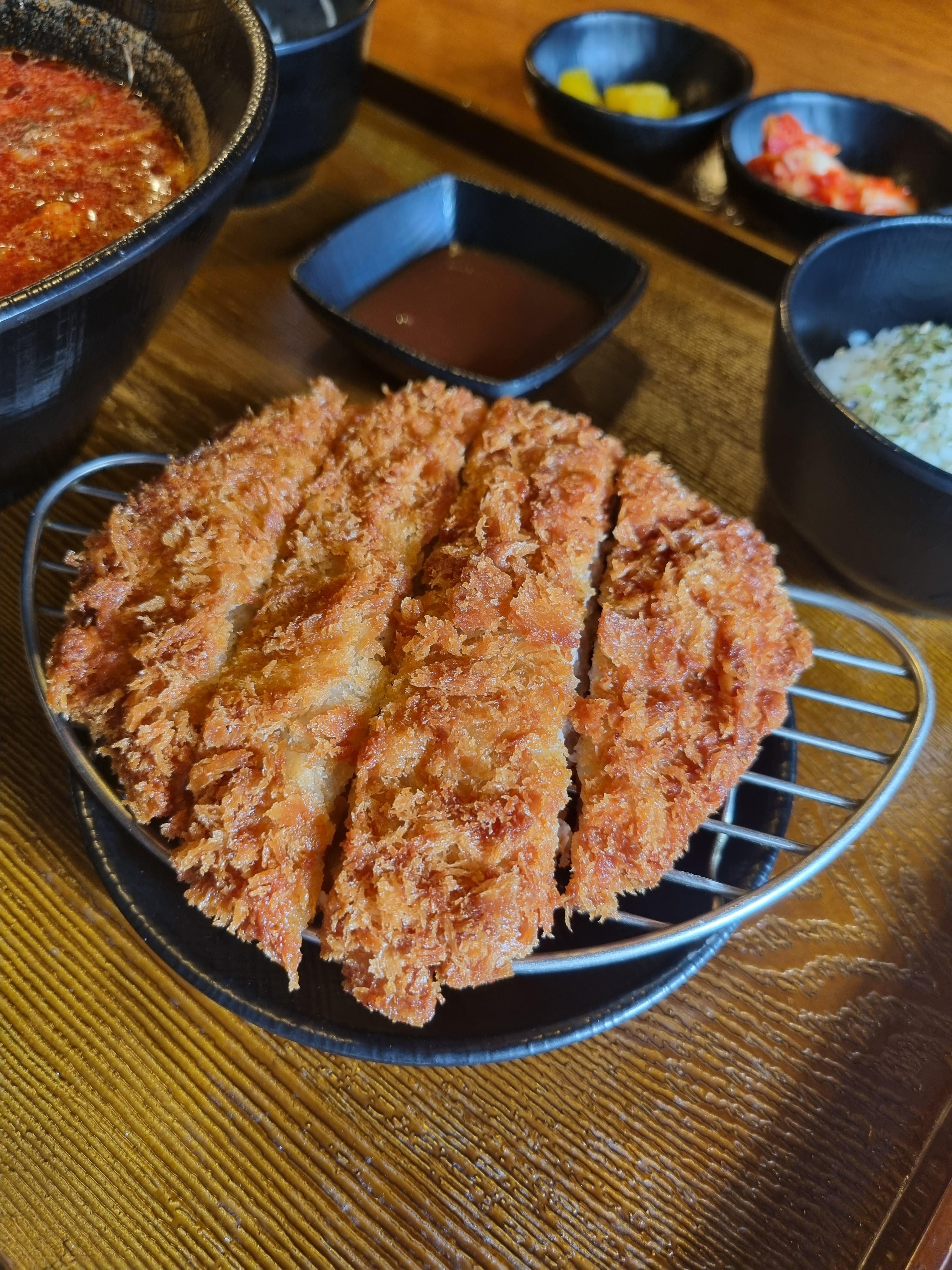 멘무샤 돈까스