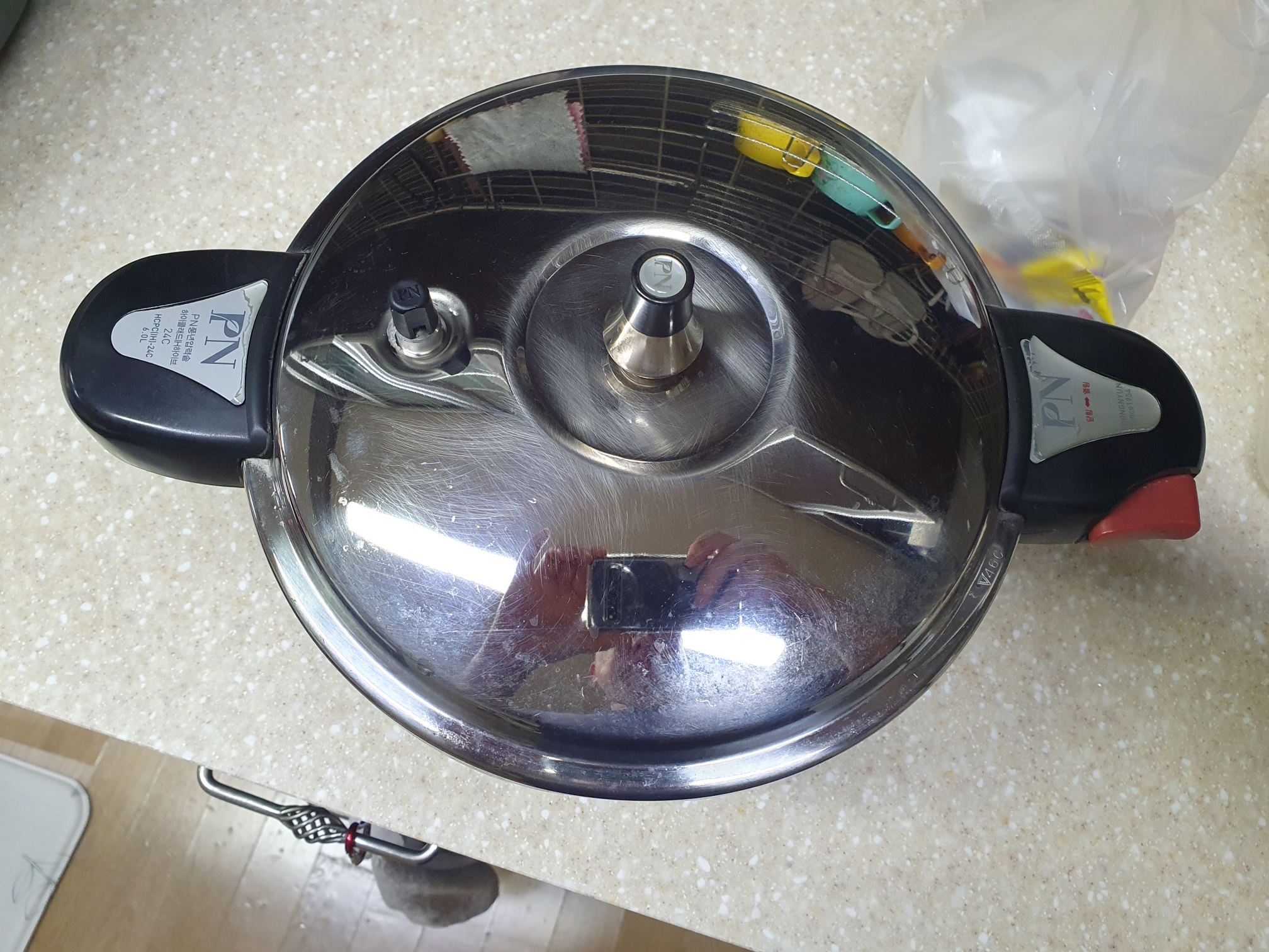 수리가 완료된 풍년압력밥솥 IH 하이클래드 24C 모델