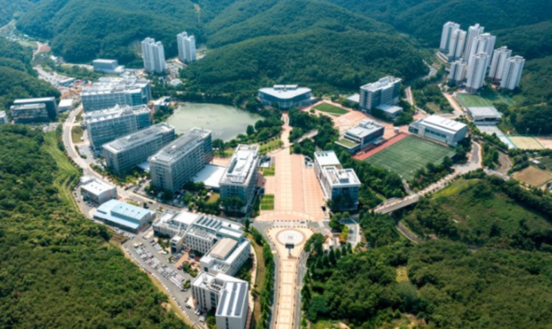 유니스트 이용훈 총장