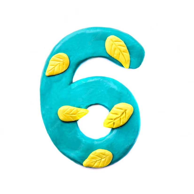 민트색 6번 위에 노란색 나뭇잎