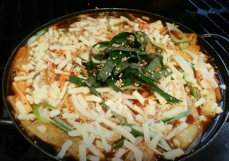 녹번역-맛집-맘애키친 즉석떡볶이-치즈