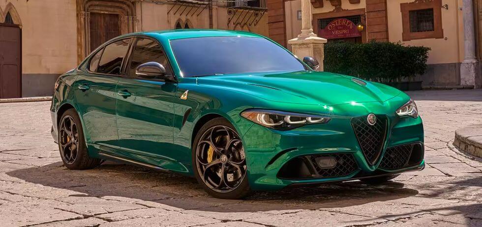 2024 알파 로메오 줄리아