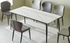 가구 할인매장 전시 식탁 사진