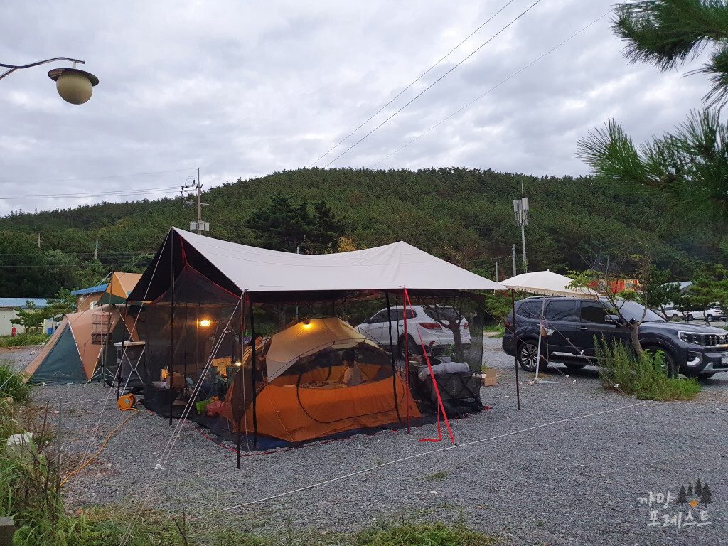 파도리 펜션 주차장