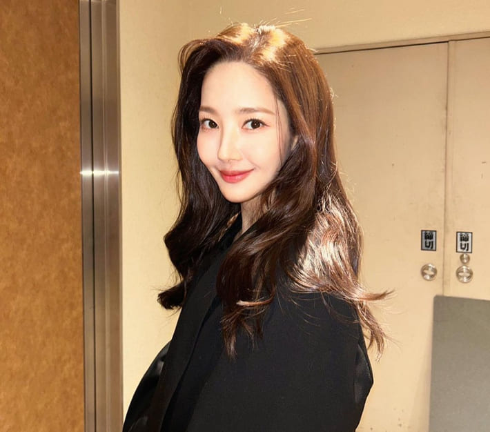 배우 박민영 사복