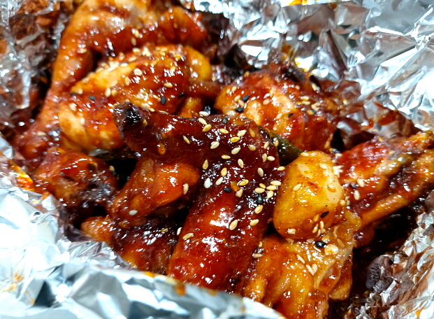 꾸브라꼬 매운 양념 뼈