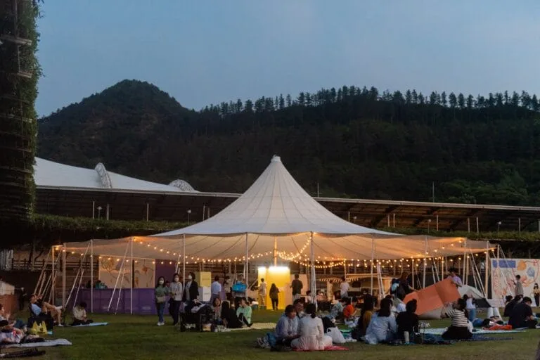 무주산골영화제 야외상영관 이미지 (출처: 무주 산골 영화제 공식 트위터)