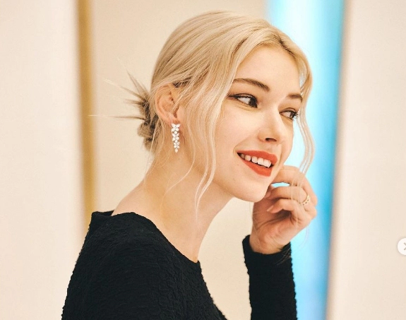 스테파니 미초바 프로필 나이 국적 학력 모델 경력 인스타