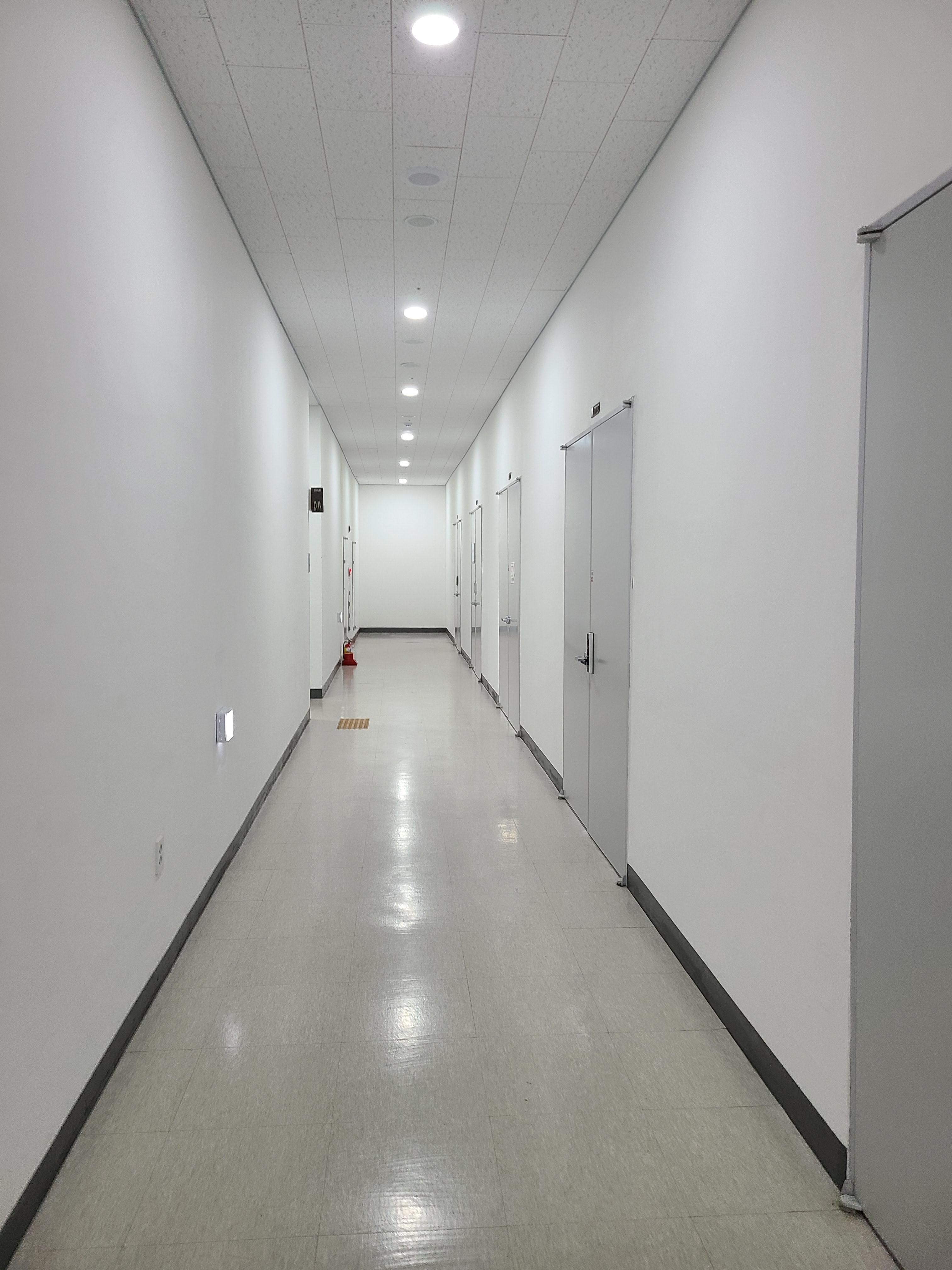 에코큐브 사무실