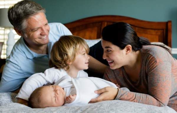 육아휴직 급여에 관한 그림