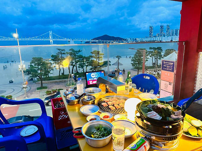 광안리 앞바다 루프탑 고기집 '태닝돈'