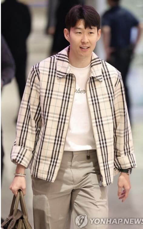 손흥민 공항패션 5억