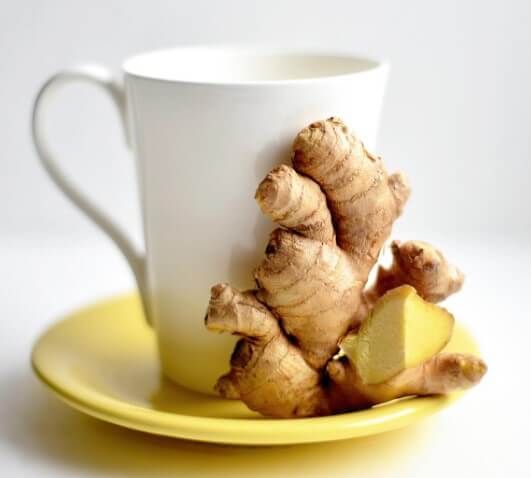 따뜻한 성질을 이용한 생강차로 기관질ㄹ 보호하세요