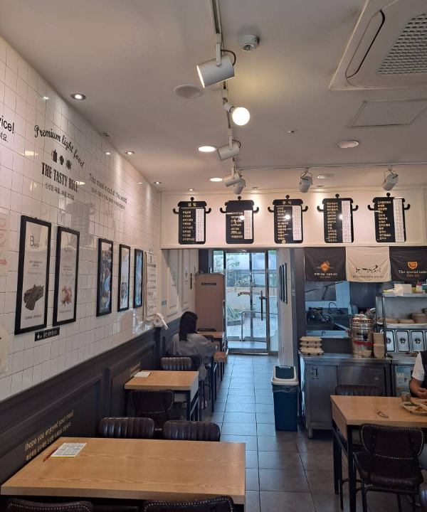 김밥천국 매장 또다른 공간