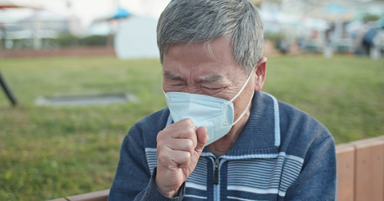 겨울철 폐렴 주의보 (예방수칙, 초기증상, 관리방법)